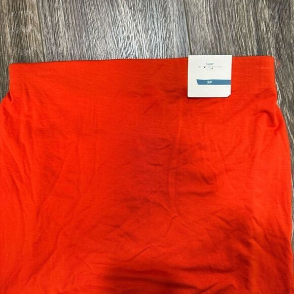 Old Navy New Orange Pencil Skirt - Picture 4 of 5
